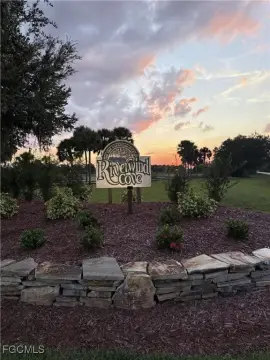 Spacious Corner Lot in Alva