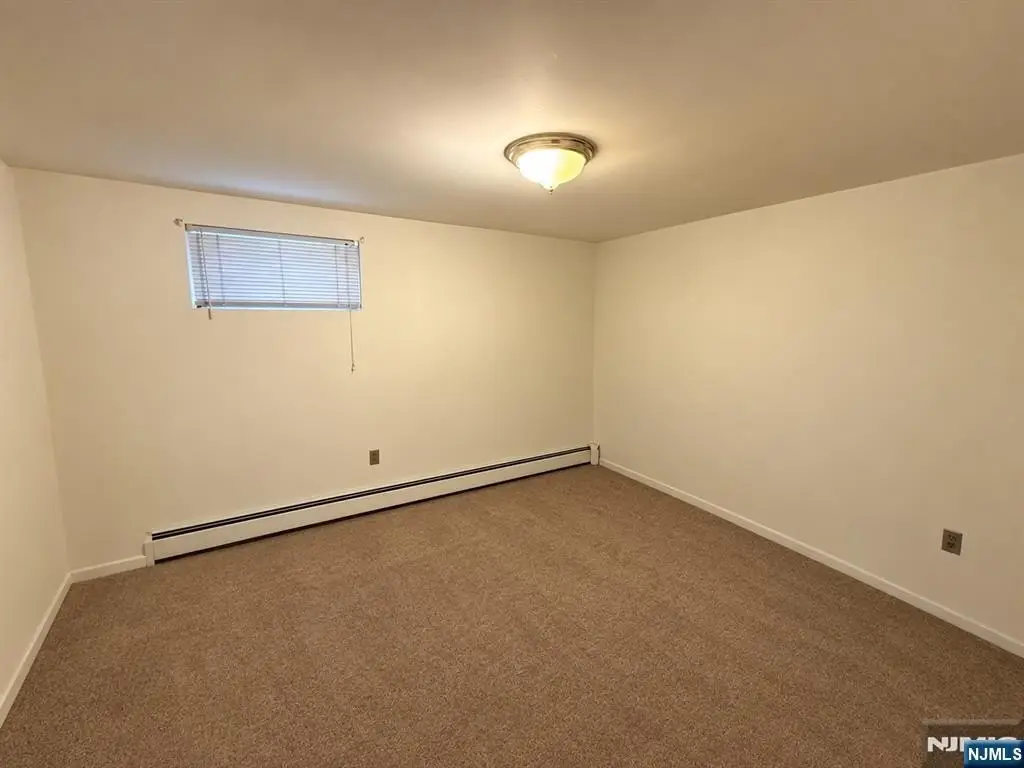 Picture 30