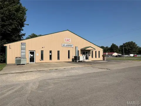 Two-Section Retail Space