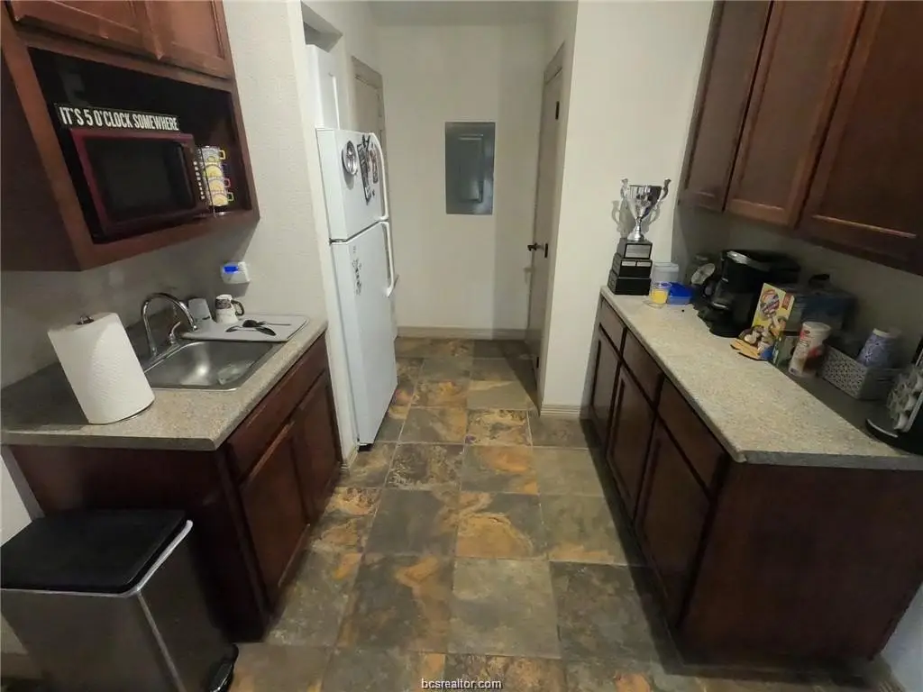 Picture 8