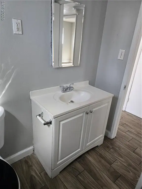 Picture 16