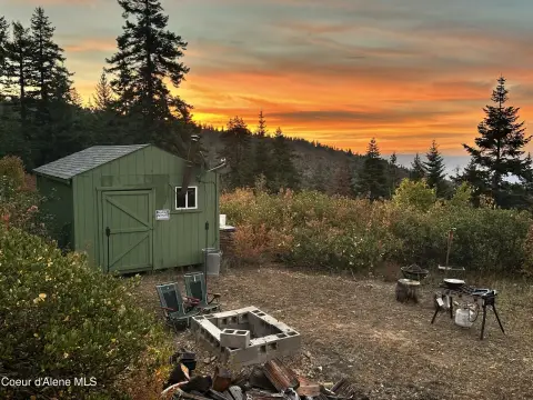 Hunting Land with Basecamp Shed