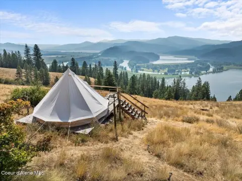 Short-Term Rental Yurt