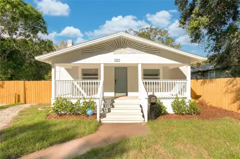 Renovated Triplex Near Downtown St. Pete