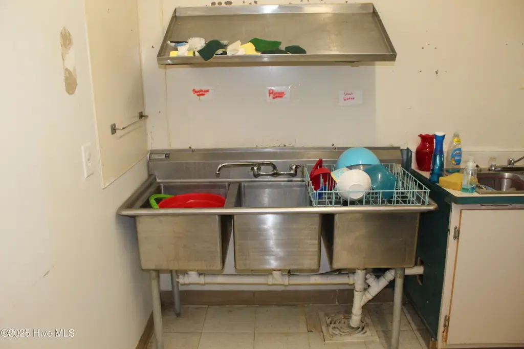 Picture 11