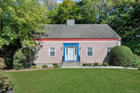 Turnkey Office Building Near Parkway