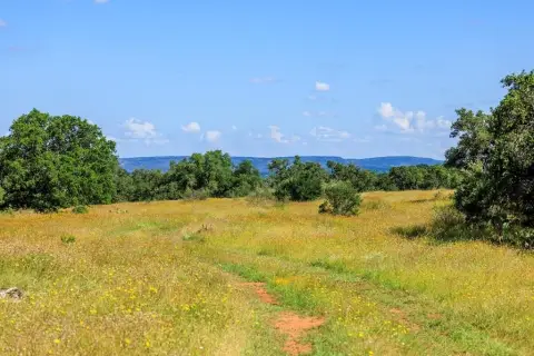 27.99 Acres Ranchette in Llano