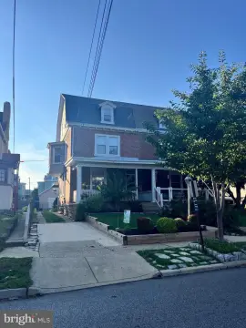 Twin Duplex with Two 2BR Units
