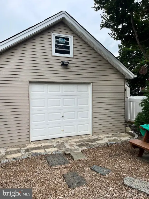 Picture 16
