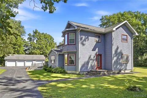 Two-Unit Home with Four-Car Garage