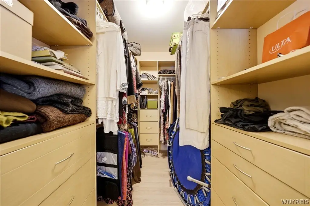 Picture 30