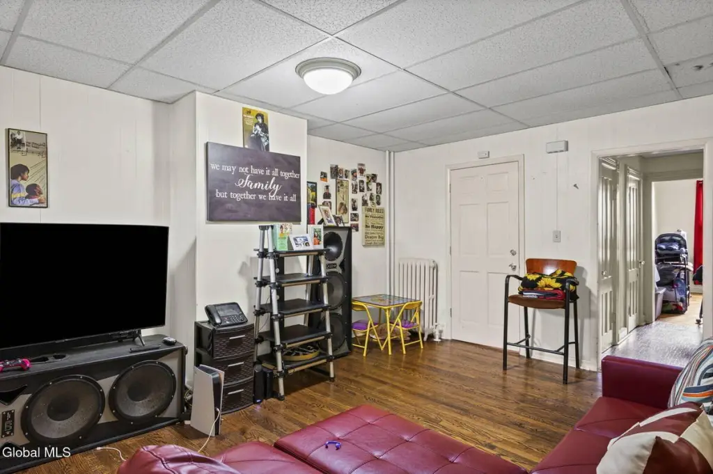 Picture 8