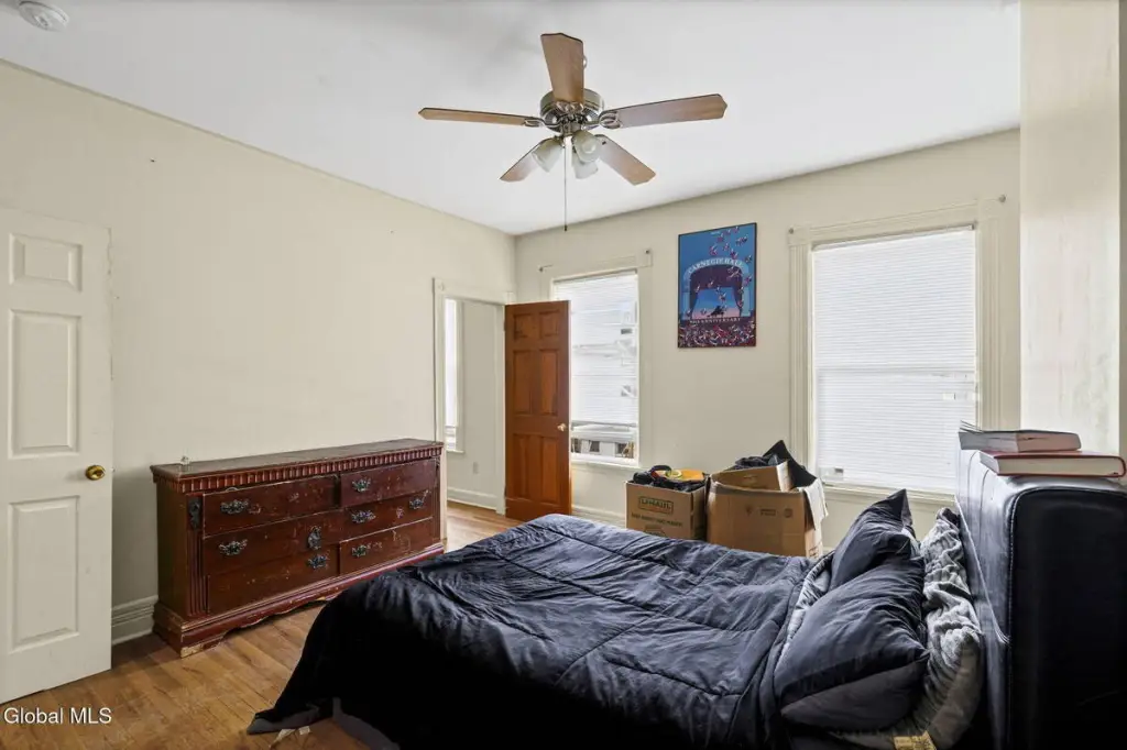 Picture 28