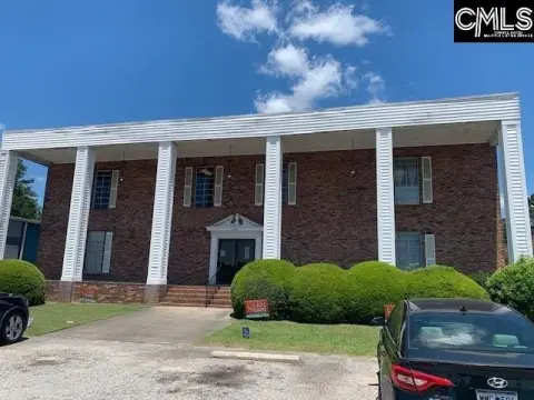 Garners Ferry Road Commercial Building