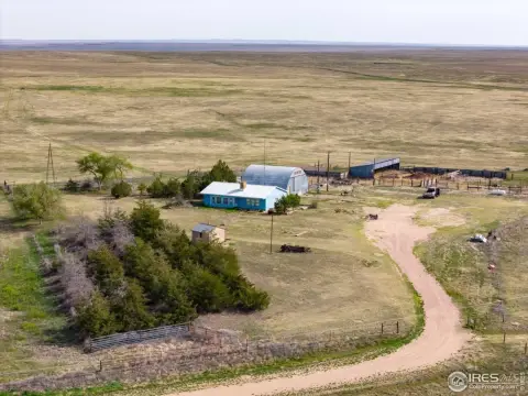560 Acres Ranch with Improvements