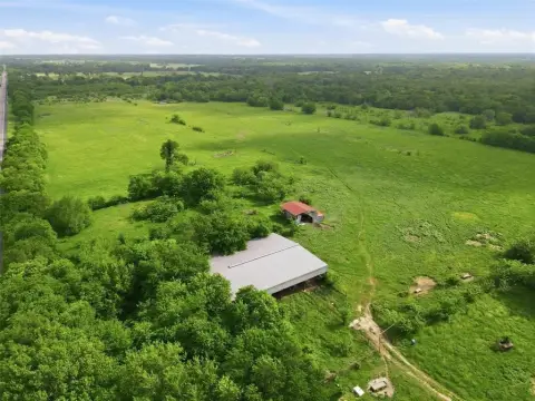 Unrestricted Land on Highway 19