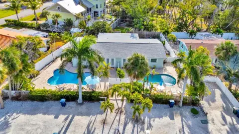 Half-Duplex with Private Pool