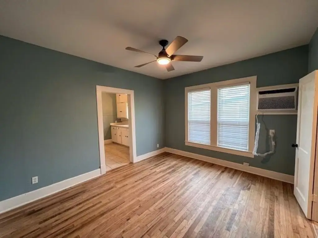 Picture 18