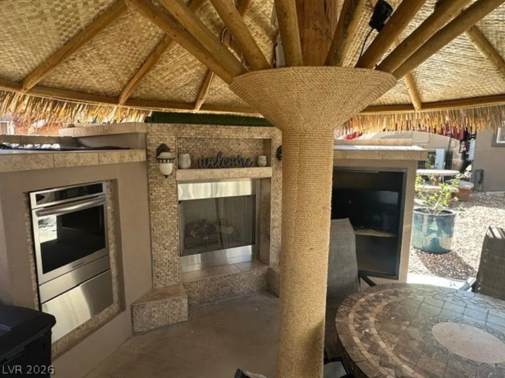 Picture 8