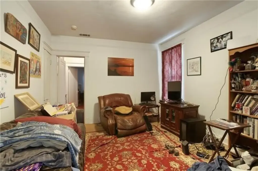 Picture 8