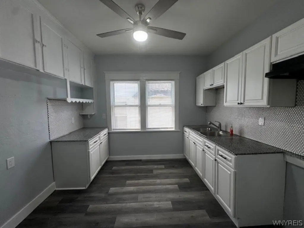 Picture 5