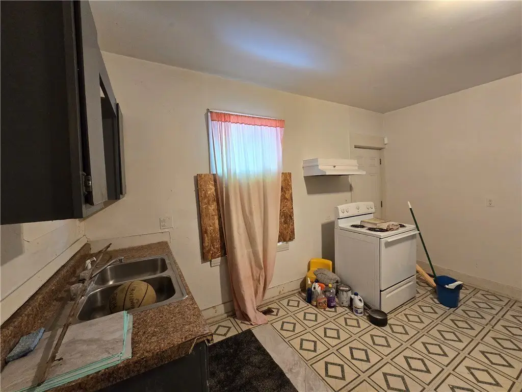 Picture 36