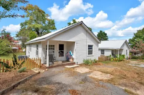 Winchester Dual-Home Investment Opportunity
