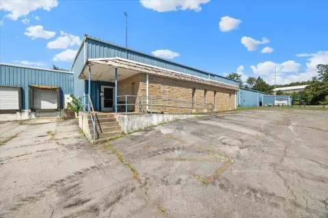 Industrial Warehouse with Loading Docks