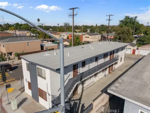 Long Beach 6-Unit Apartment Building