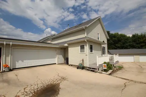 7-Unit Apartment Building with Garages