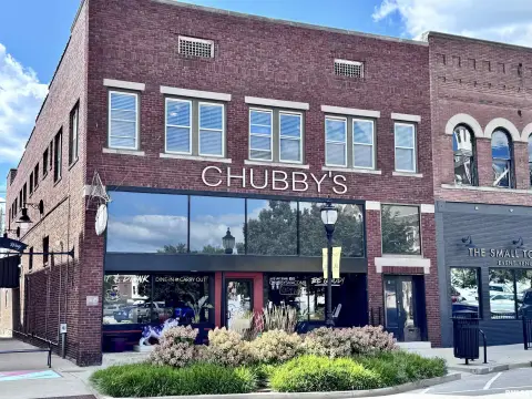 Macomb Commercial Building on Courthouse Square
