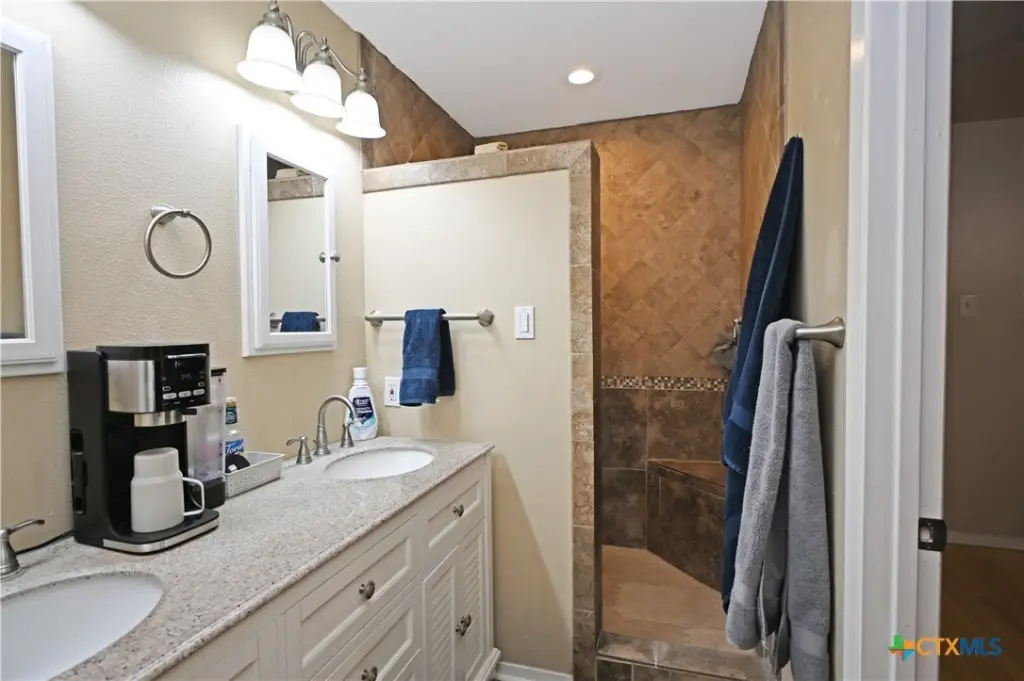 Picture 23