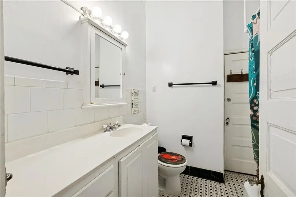 Picture 19