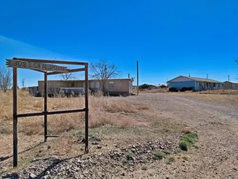Unrestricted Lot in Fort Davis