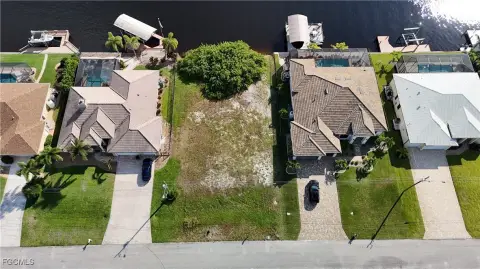 Waterfront Land in Cape Coral
