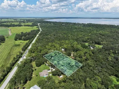 Residential Land in Lake Wales