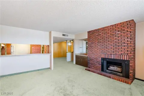 Top Floor Condo in Las Vegas