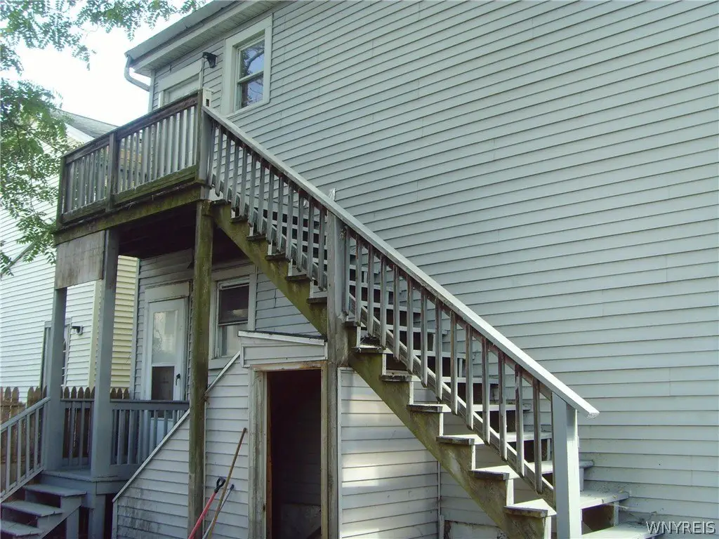 Picture 3