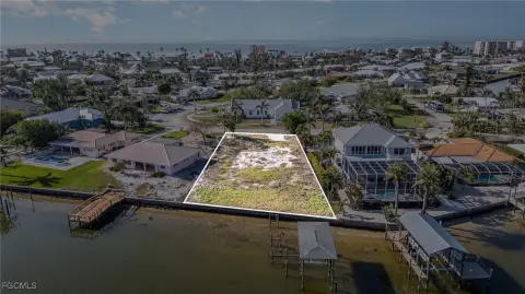 Buildable Bay Front Lot