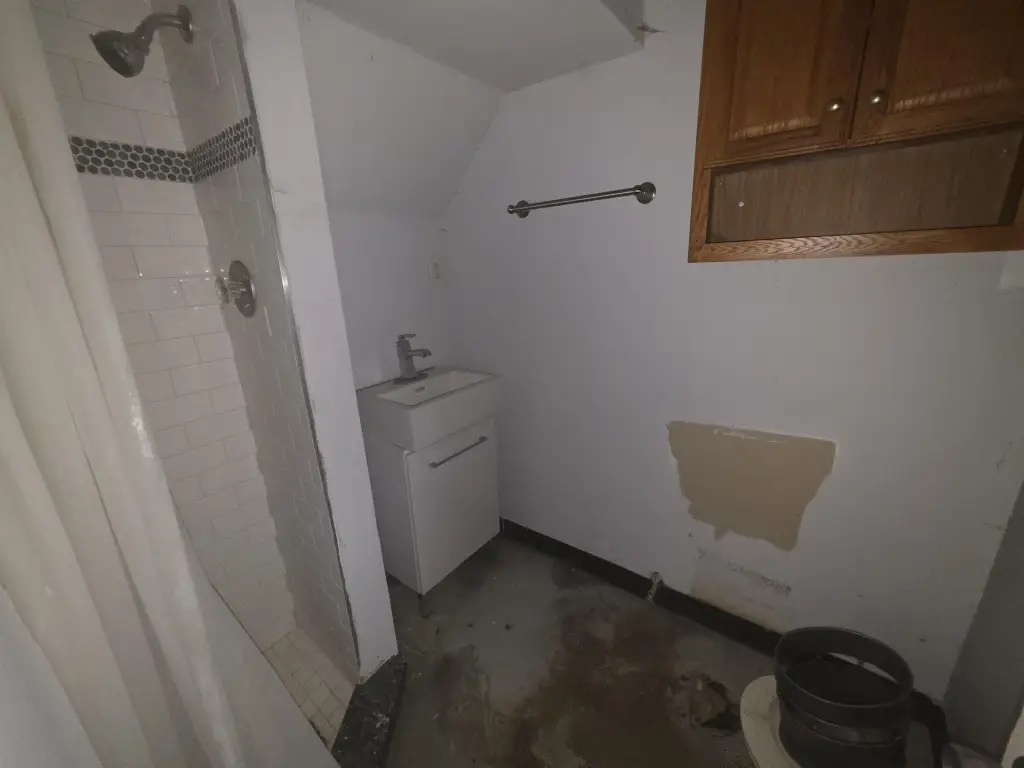 Picture 33