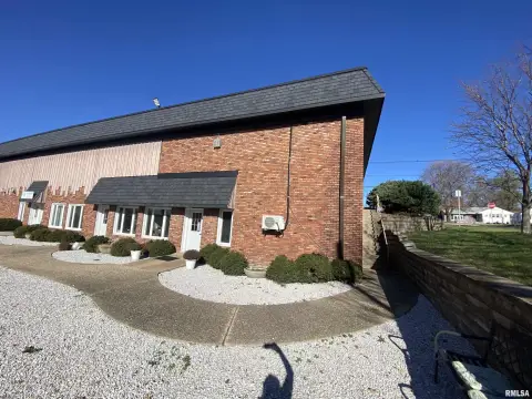 Peoria Heights Commercial Space Available