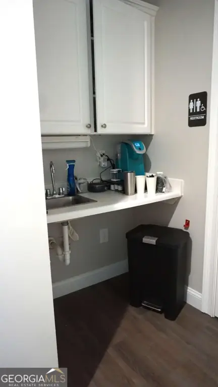 Picture 4