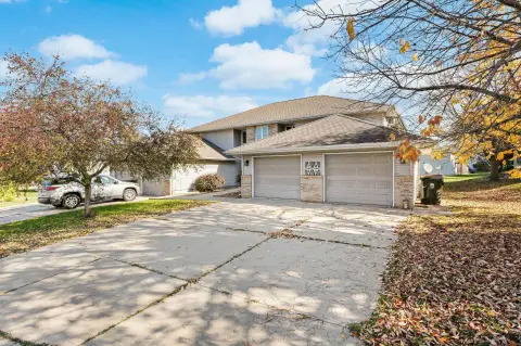 4-Unit Quadplex