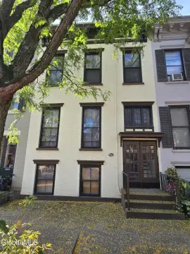 Albany Multifamily Renovation Opportunity