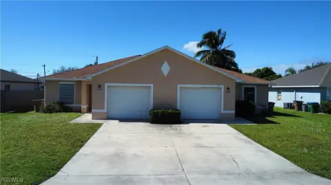 Cape Coral Duplex: Investor Opportunity