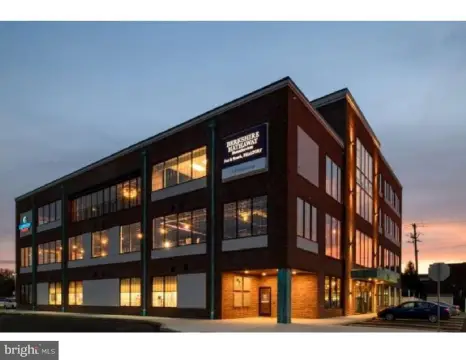 GLENSIDE Office Space For Sale