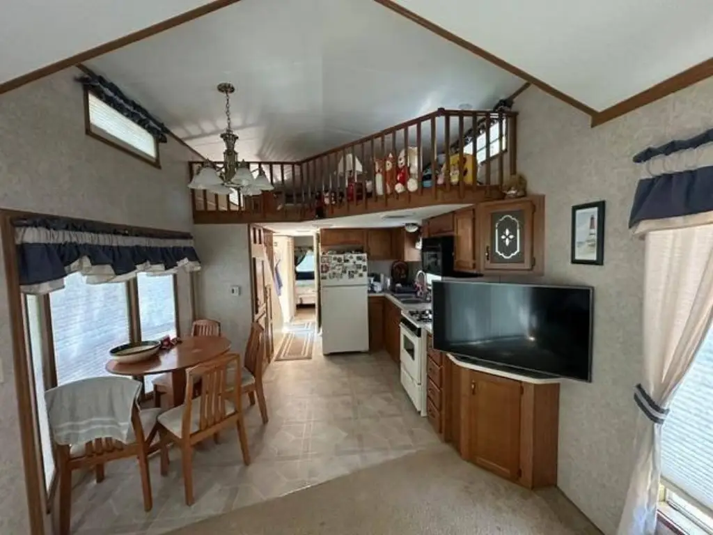 Picture 4