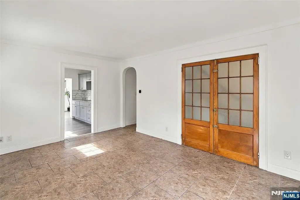 Picture 8