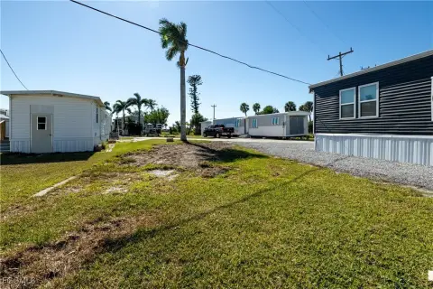 Bokeelia, FL Land in Co-Op