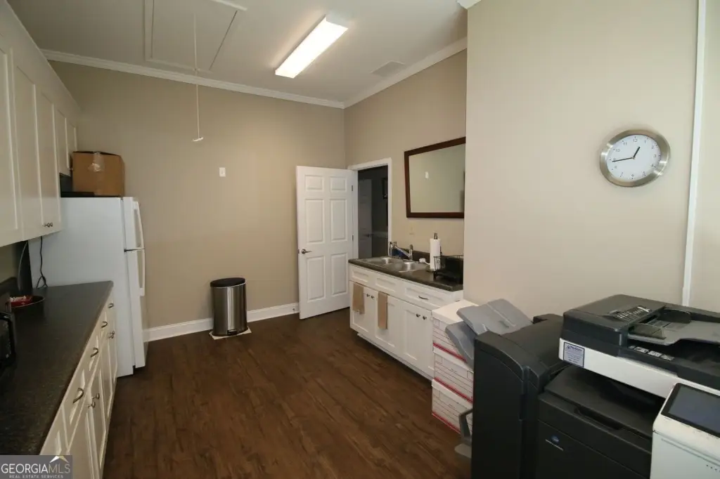 Picture 7